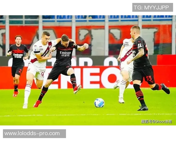 西甲精彩对决那不勒斯大胜AC米兰引发全场狂欢数据分析尽显实力